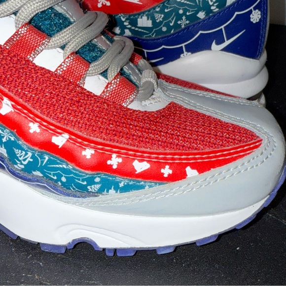 NIKE AIR MAX 95 Grade School "UGLY CHRISTMAS SWEATER" Size 5.5Y - Picture 9 of 10